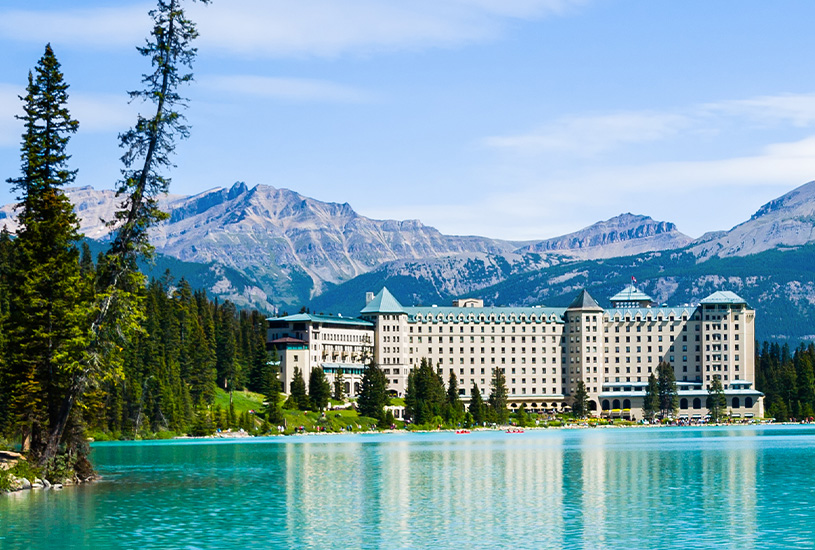 Fairmont Lake Louise, Western Canada